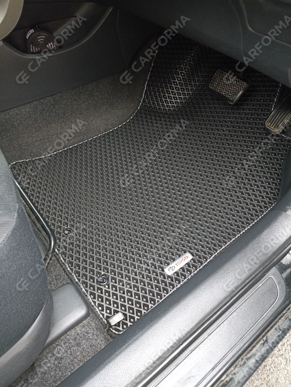 Ворсовые коврики на Toyota Corolla Fielder (E14) 2006&nbsp;-&nbsp;2012 в Набережных Челнах