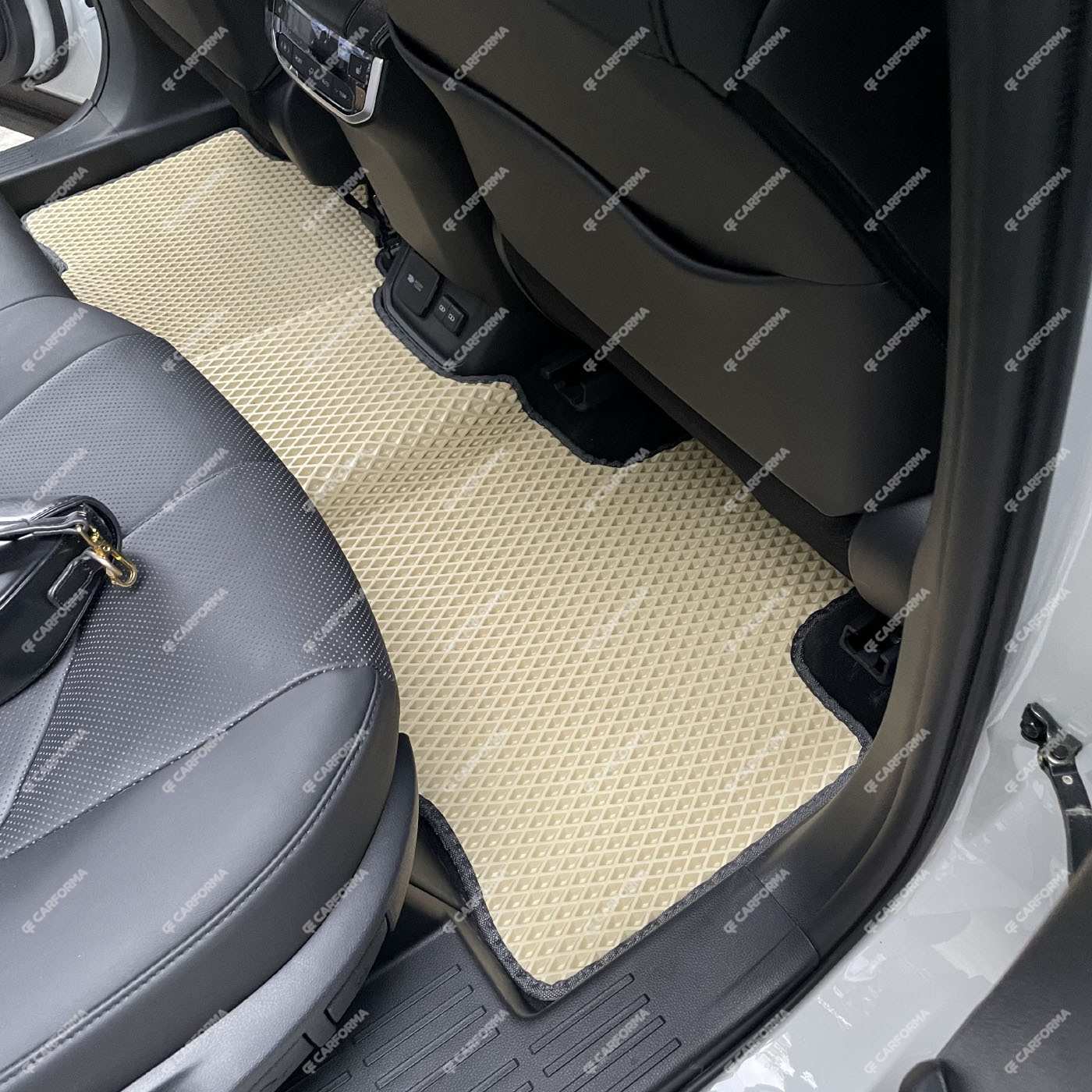 EVA коврики на Toyota Highlander IV 2019&nbsp;-&nbsp;2025 в Набережных Челнах