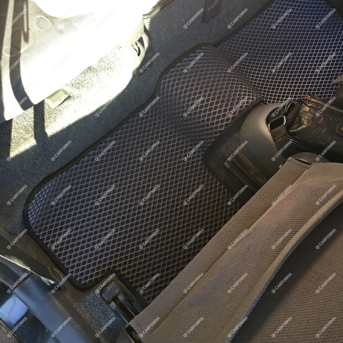 Коврики на Toyota Vitz I 1998&nbsp;-&nbsp;2005 в Набережных Челнах