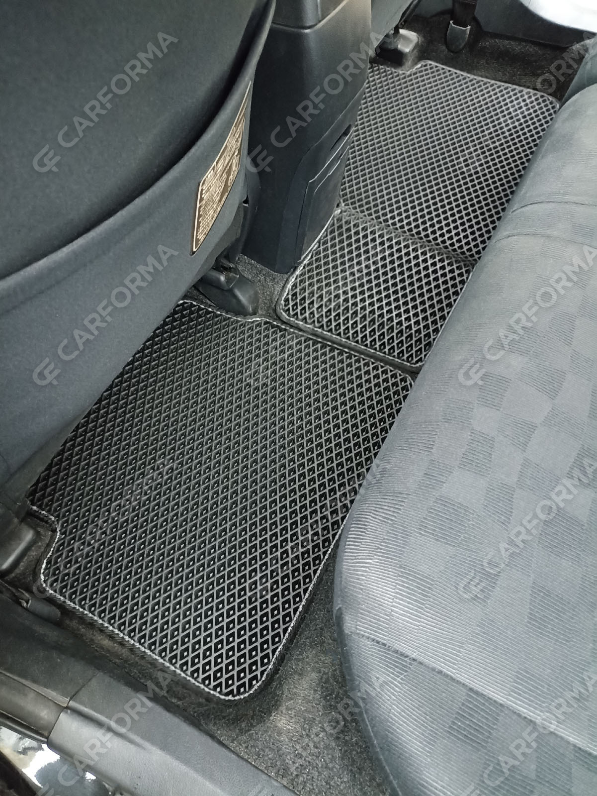 Ворсовые коврики на Toyota Corolla Axio (E14) 2006&nbsp;-&nbsp;2012 в Набережных Челнах