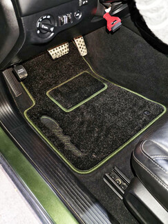 Ворсовые коврики на Dodge Challenger III 2008&nbsp;-&nbsp;2023 в Набережных Челнах