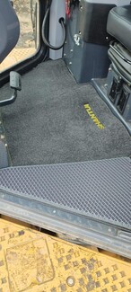 Ворсовые коврики на Спецтехника Бульдозер Shantui DH24B3 XL  в Набережных Челнах
