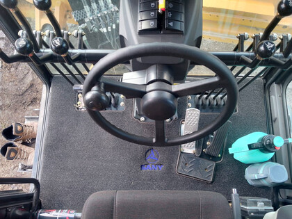 Ворсовые коврики на Спецтехника Автогрейдер SANY STG230C 8 AWD  в Набережных Челнах