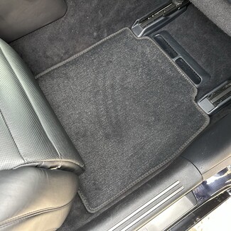 Ворсовые коврики на Lexus LS IV 2006&nbsp;-&nbsp;2017 в Набережных Челнах