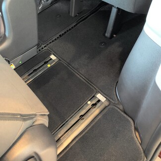 Ворсовые коврики на KIA Carnival IV 8 мест 2020 - 2025 в Набережных Челнах Ворсовые коврики на KIA Carnival IV 8 мест 2020 - 2025 в Набережных Челнах