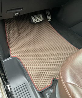 Ворсовые коврики на Hyundai H1 II 2007 - 2022 в Набережных Челнах