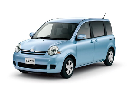 Ворсовые коврики на Toyota Sienta I 2003 - 2015 в Набережных Челнах